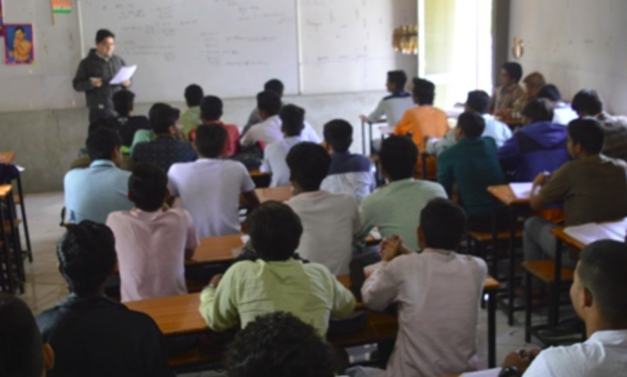 K. R. Doshi Group Of Colleges Bhavnagar campus photo 8